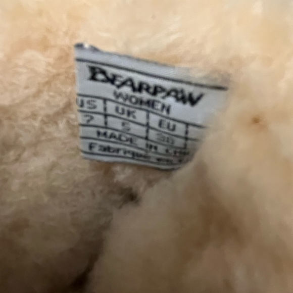 Women’s  Bearpaw boots size 7 - Picture 4 of 7
